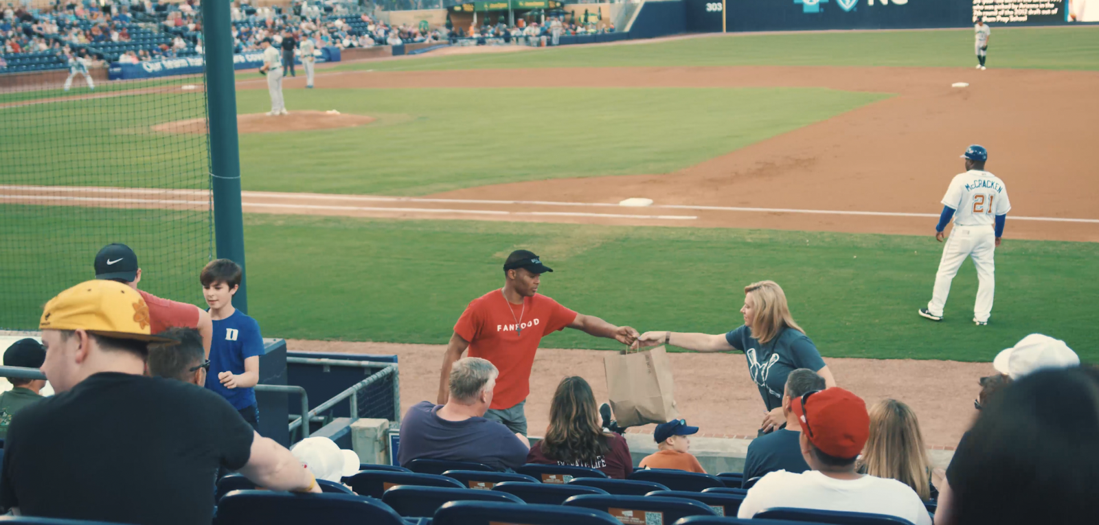How to Effectively Recruit (and Retain) Volunteers For Your Game Or Live Event
